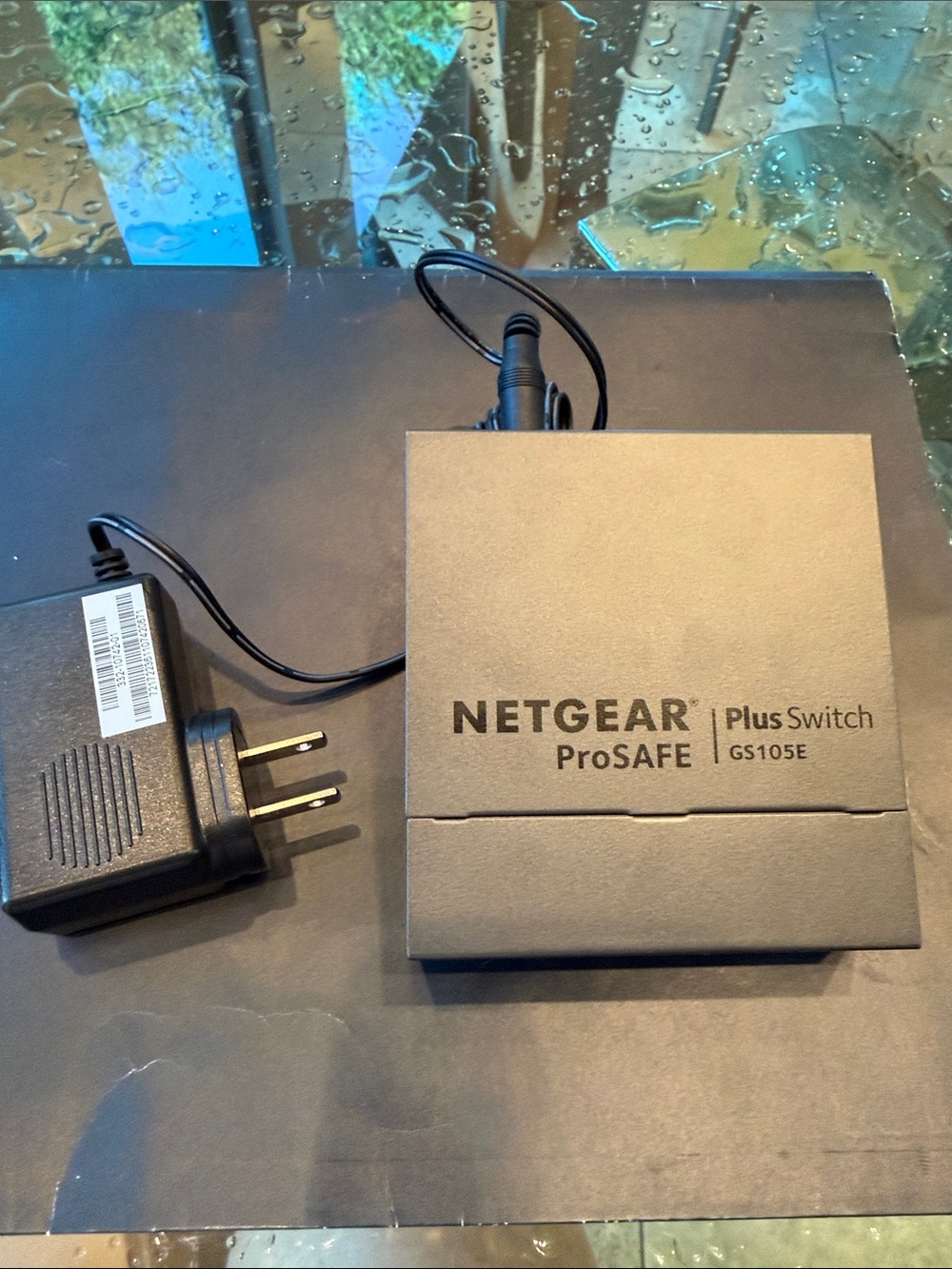 netgear black ProSAFE GS105E Plus Switch with Power Adapter